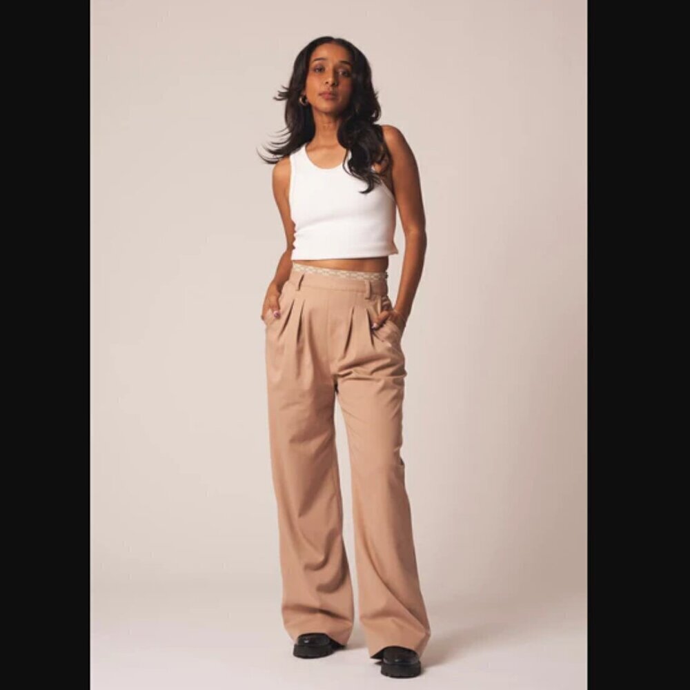 East on Rodeo Tan Petite Trousers 10 Short